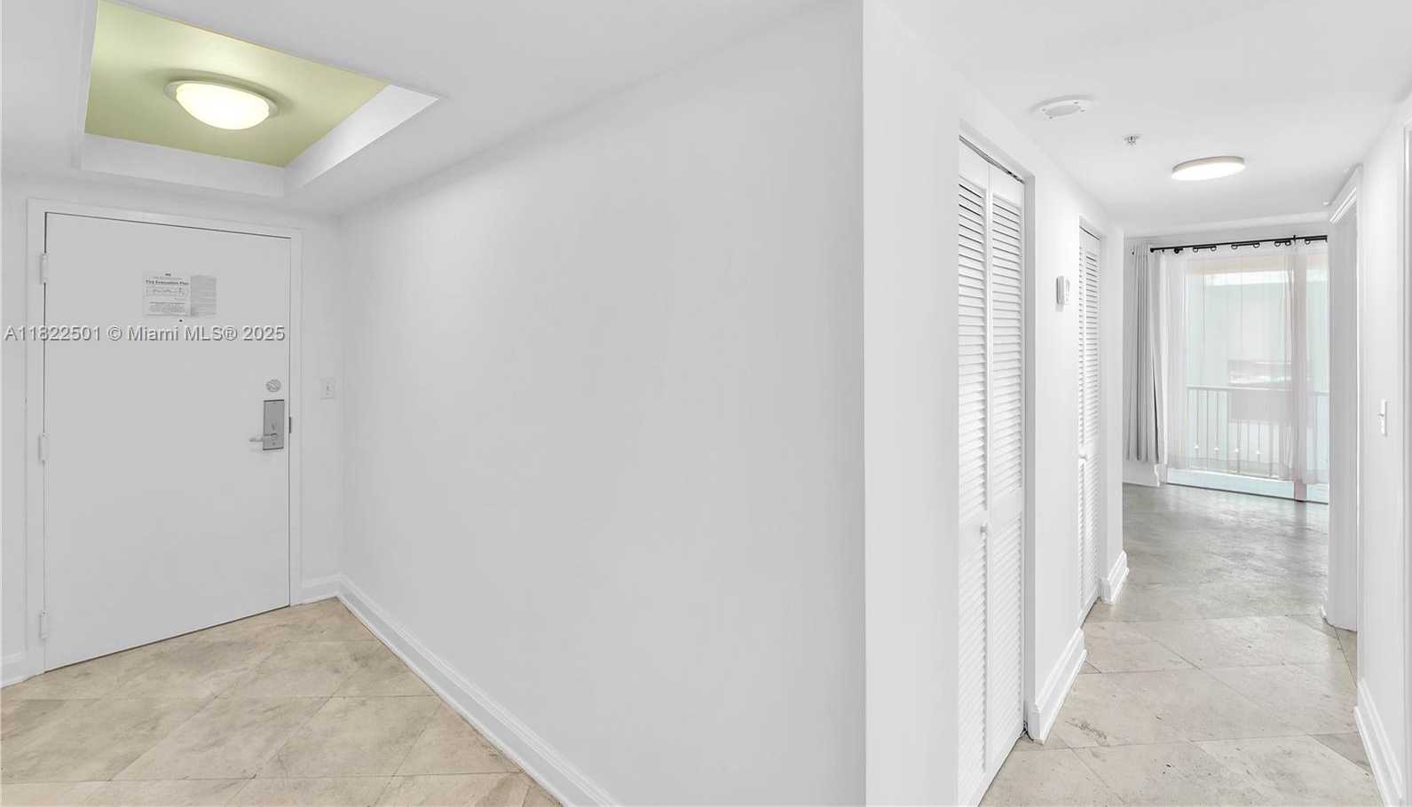 Small Image of 2951 SOUTH BAYSHORE DR #1017, Miami Number 6