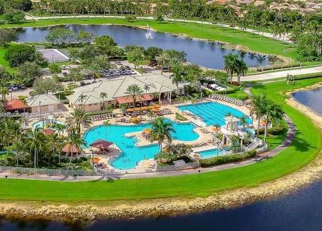Small Image of 1538 TAMARIND CT, Weston Number 12