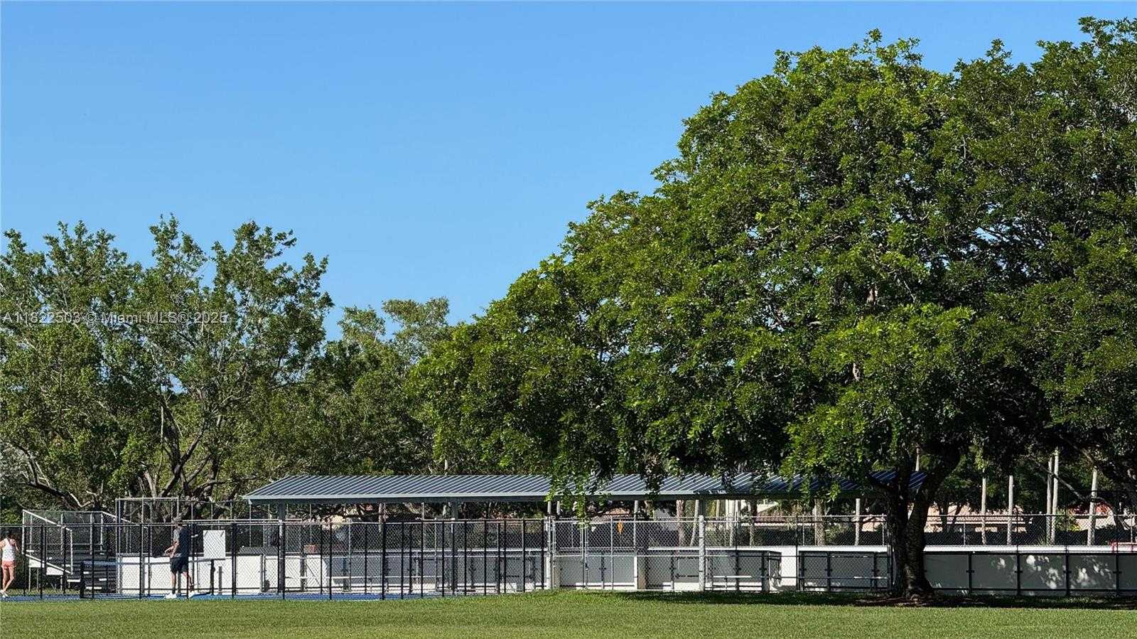 Small Image of 1538 TAMARIND CT, Weston Number 14