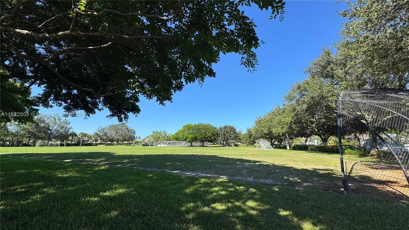 Small Image of 1538 TAMARIND CT, Weston Number 15