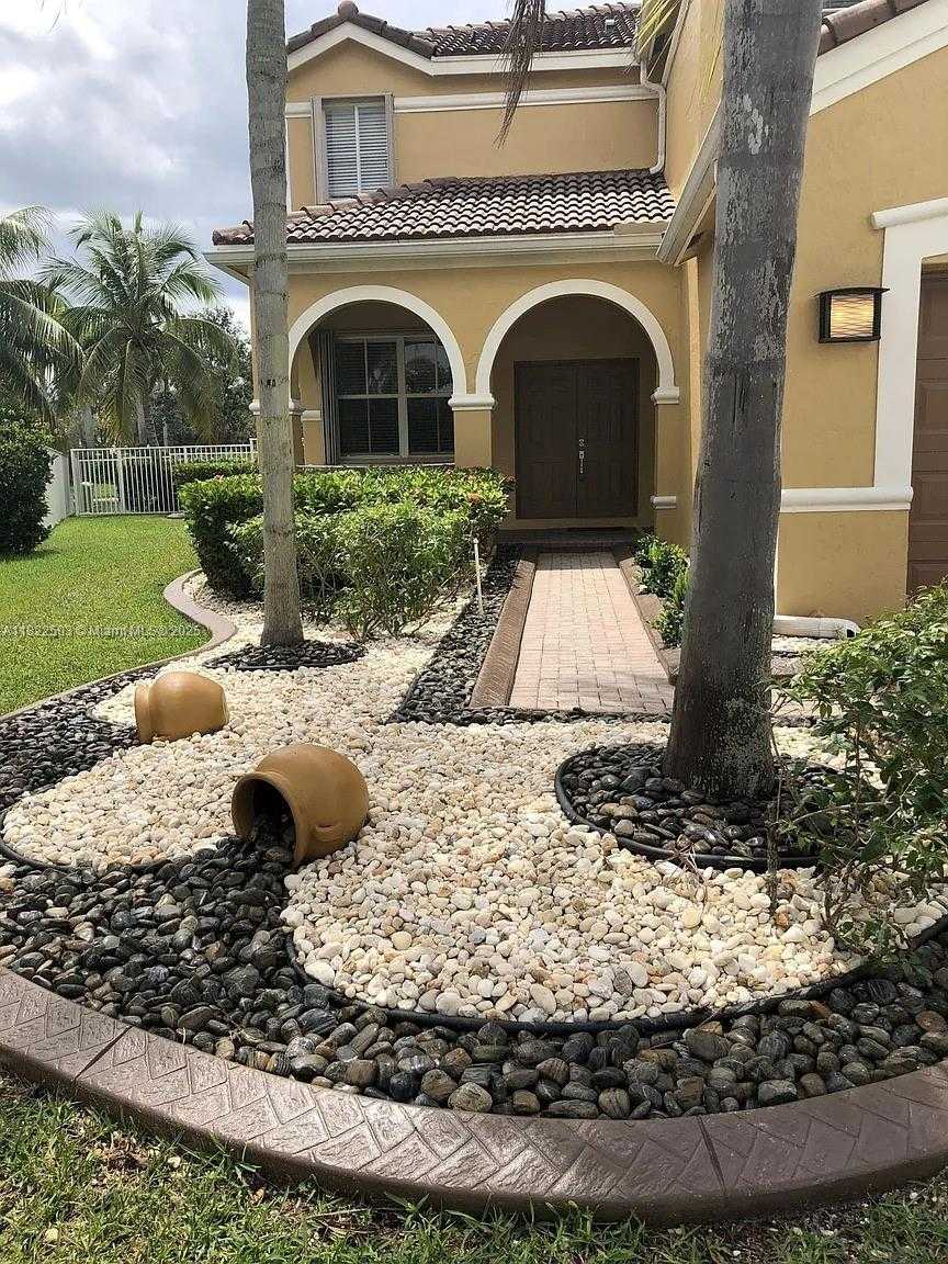 Small Image of 1538 TAMARIND CT, Weston Number 2