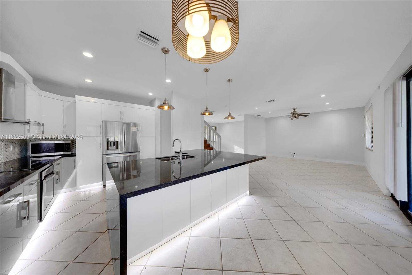 Small Image of 1538 TAMARIND CT, Weston Number 42
