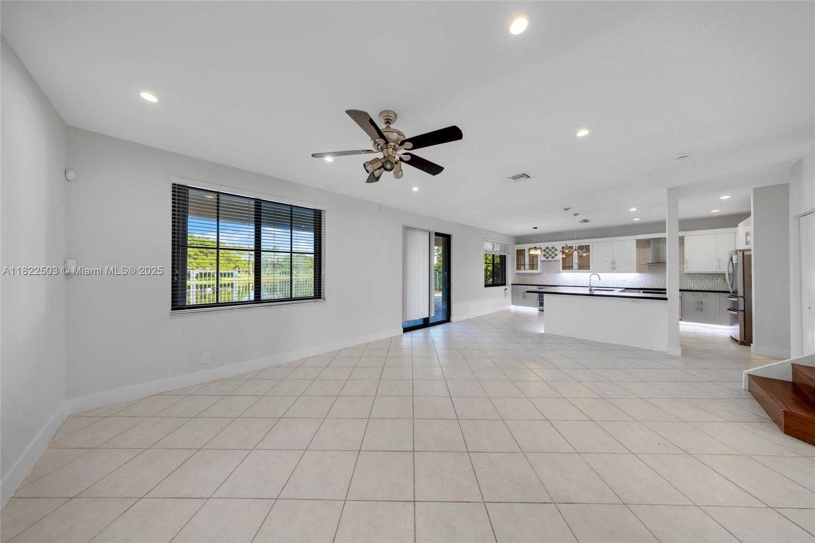 Small Image of 1538 TAMARIND CT, Weston Number 44