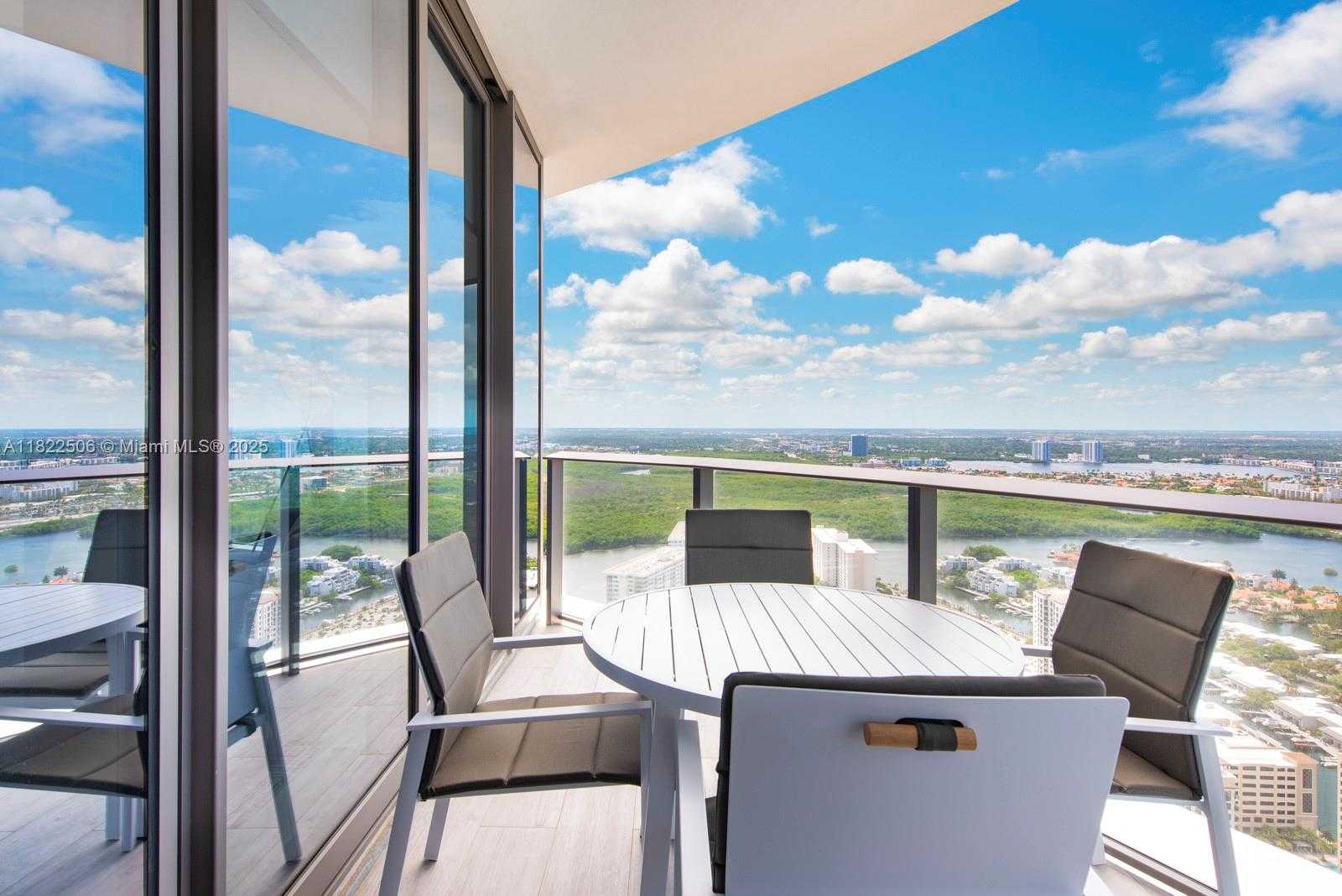 Small Image of 15701 COLLINS AVE #4601, Sunny Isles Beach Number 22