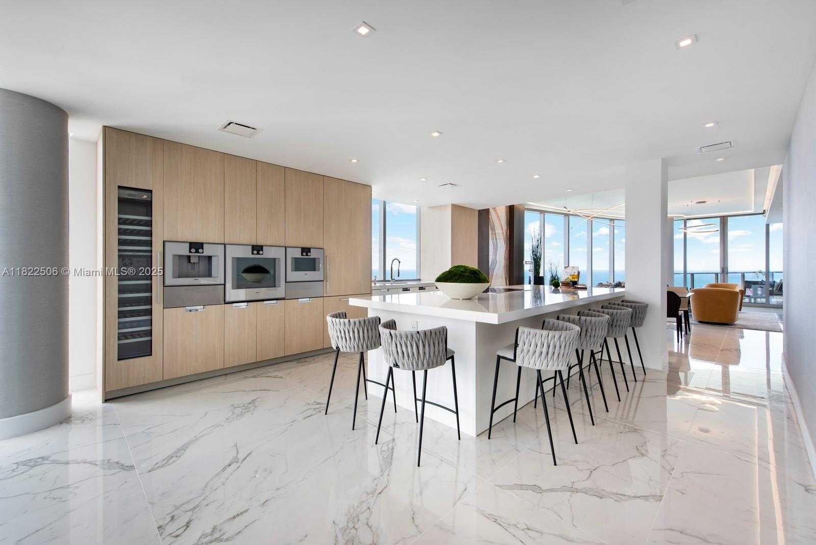 Small Image of 15701 COLLINS AVE #4601, Sunny Isles Beach Number 8