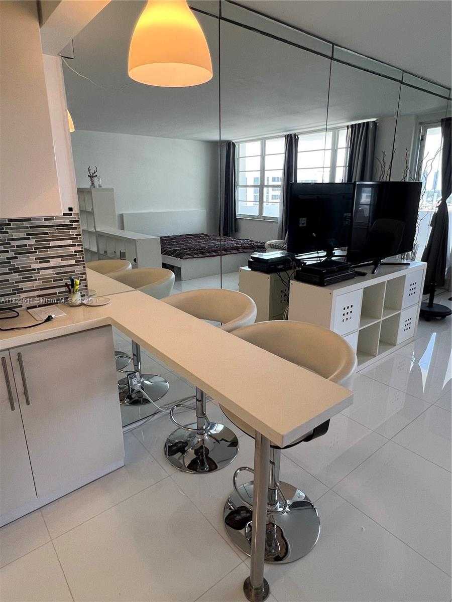 Small Image of 100 LINCOLN RD #909, Miami Beach Number 19