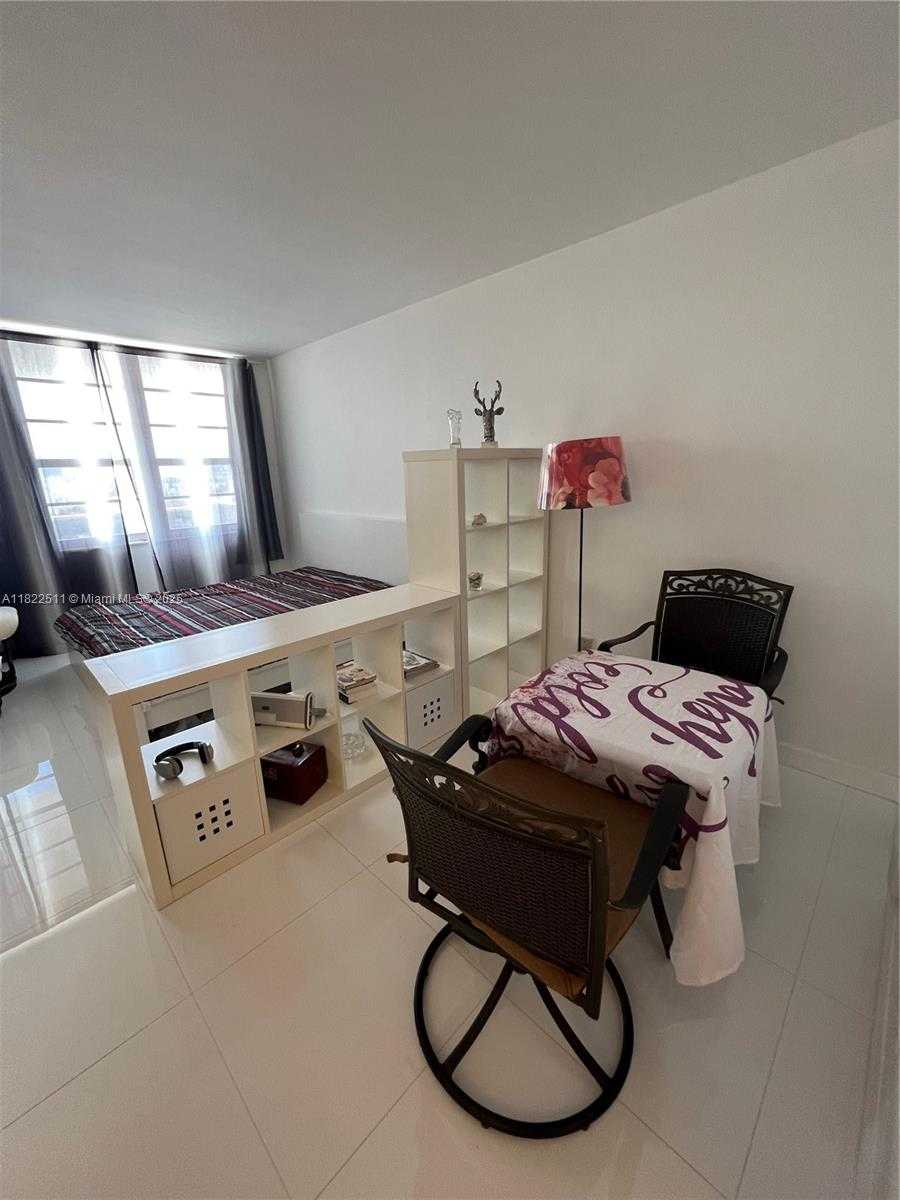 Small Image of 100 LINCOLN RD #909, Miami Beach Number 31
