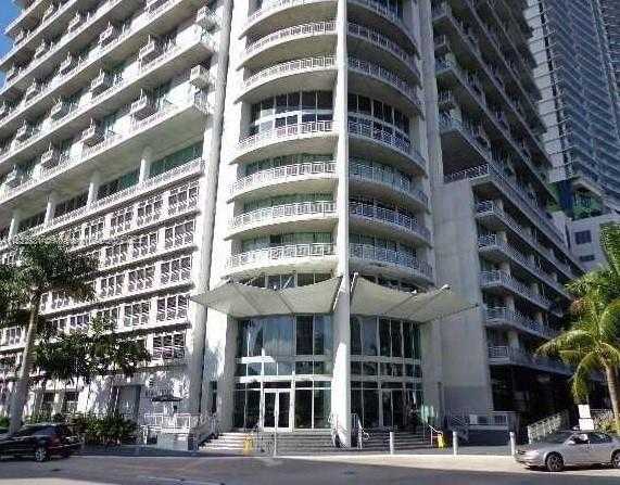 Small Image of 690 SOUTH WEST 1ST CT #1825, Miami Number 3