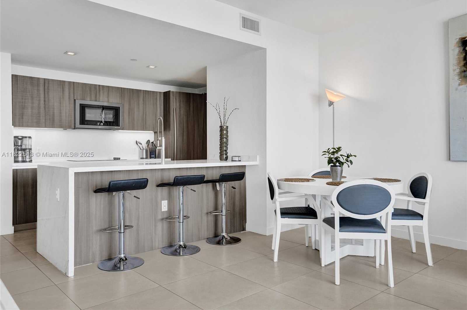 Small Image of 401 NORTH BIRCH RD #1113, Fort Lauderdale Number 10