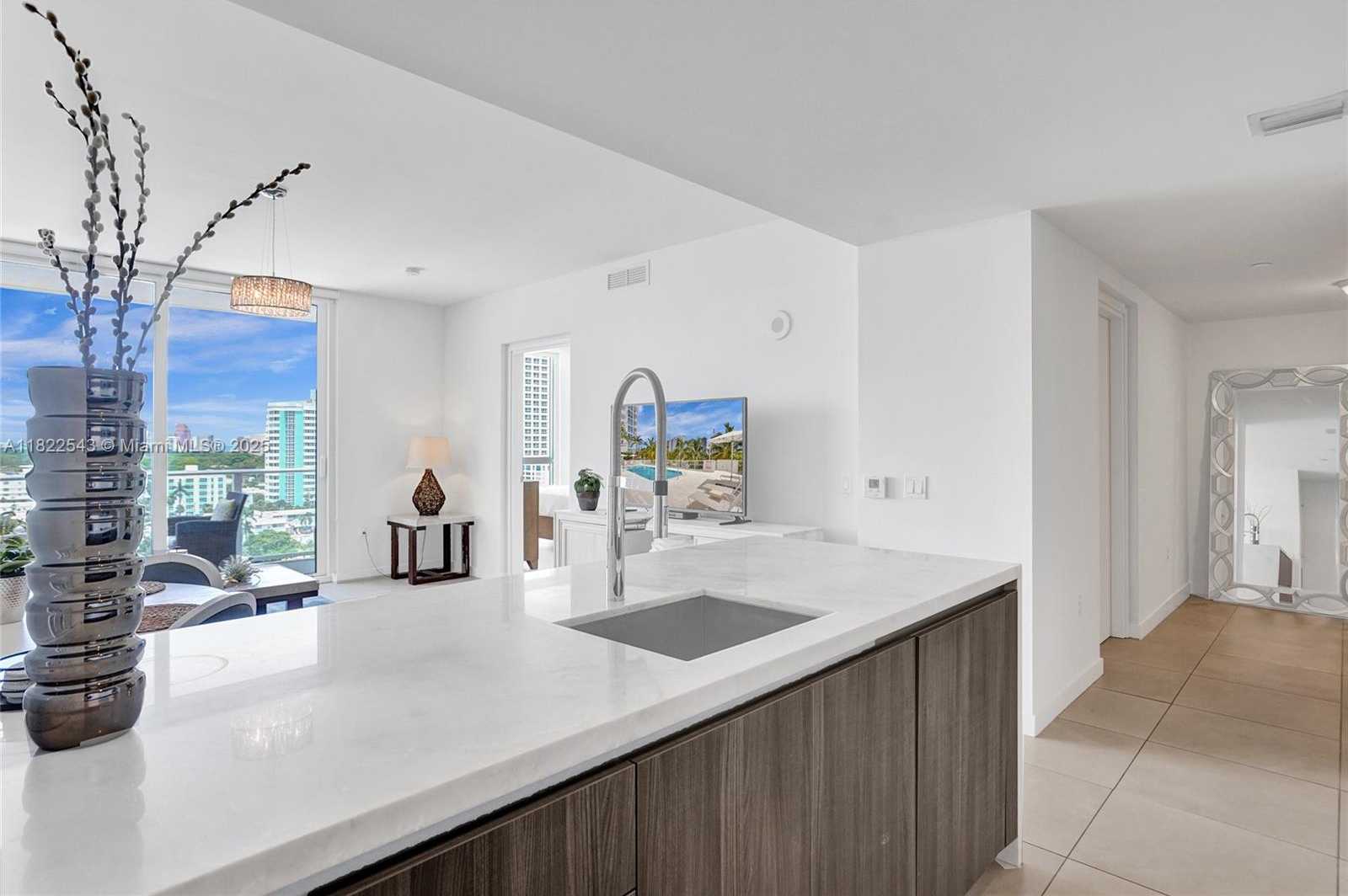 Small Image of 401 NORTH BIRCH RD #1113, Fort Lauderdale Number 25