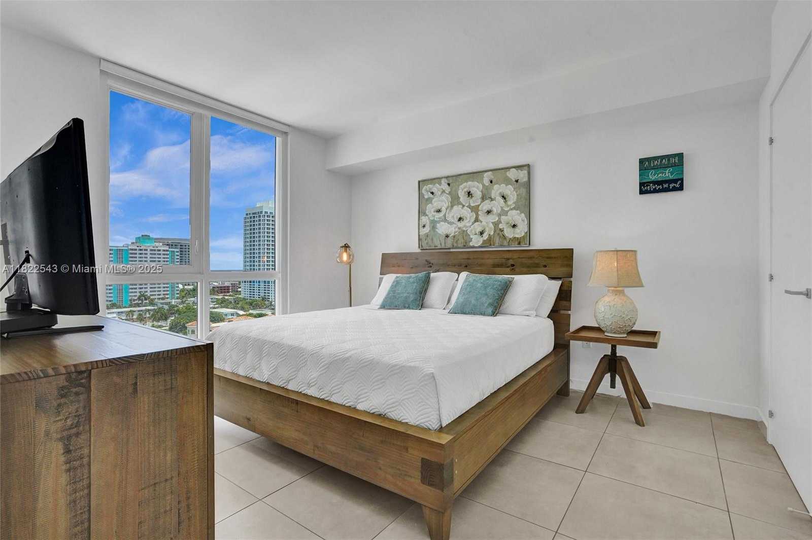 Small Image of 401 NORTH BIRCH RD #1113, Fort Lauderdale Number 5