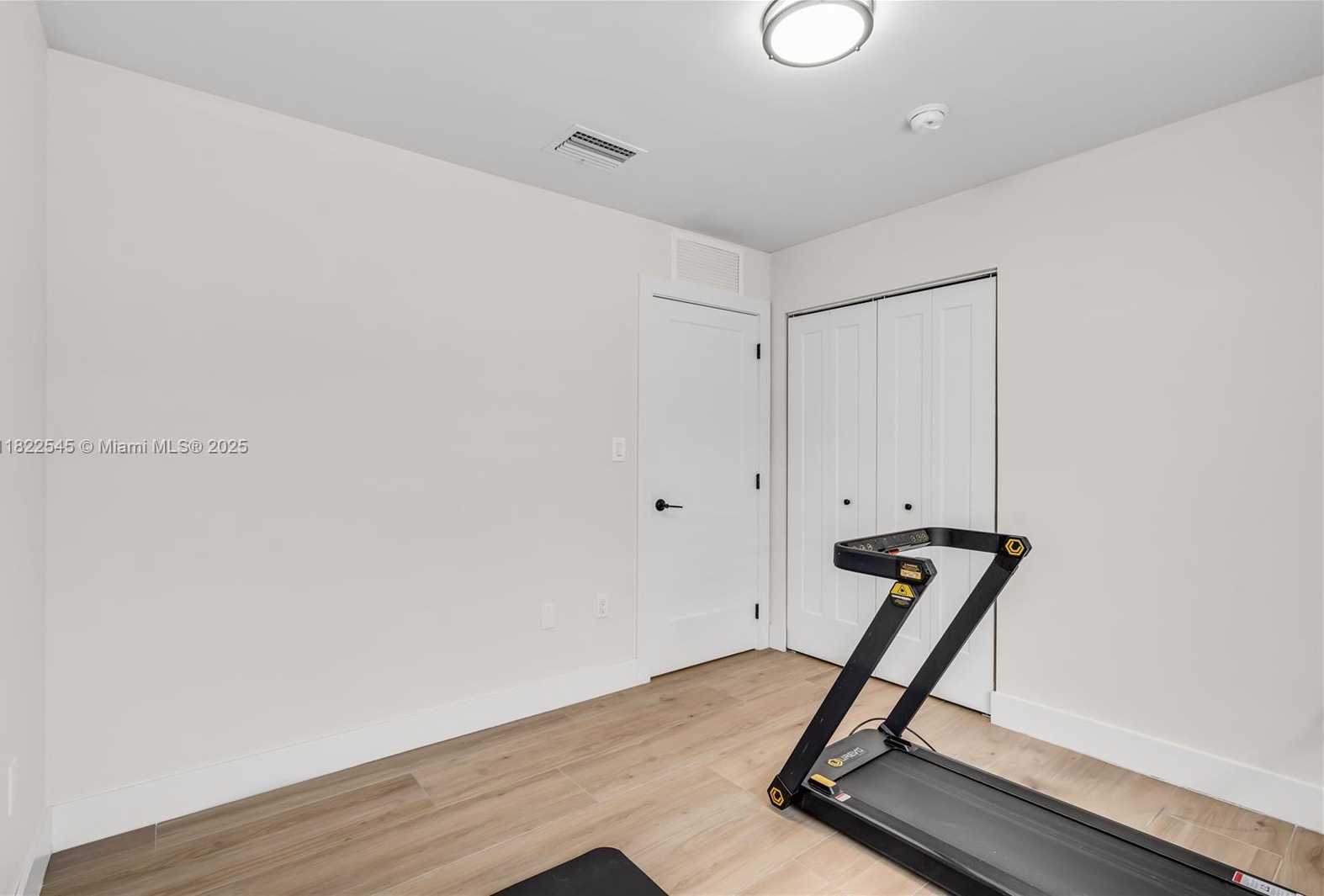 Small Image of 8755 SOUTH WEST 34TH ST #2, Miami Number 19