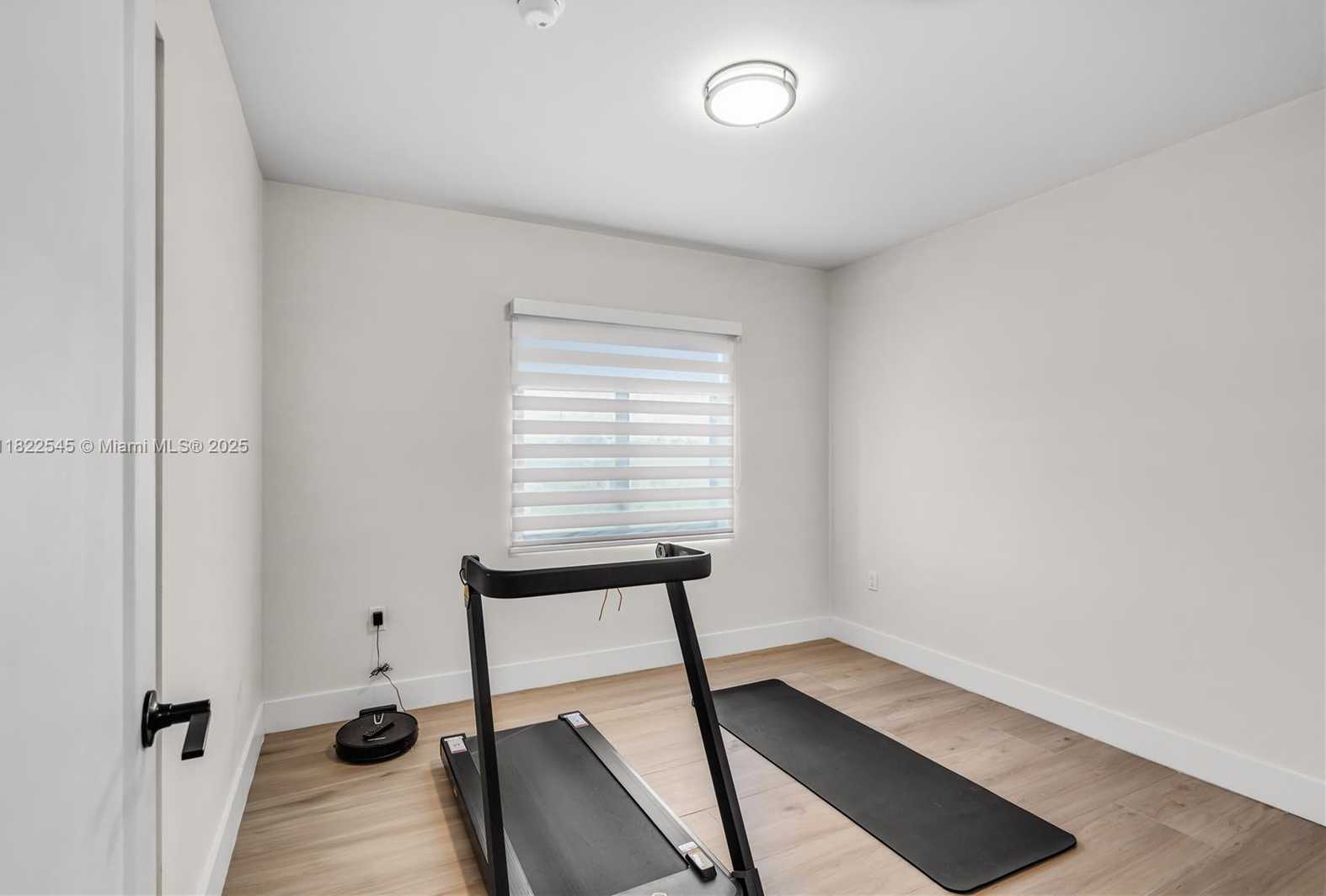 Small Image of 8755 SOUTH WEST 34TH ST #2, Miami Number 20
