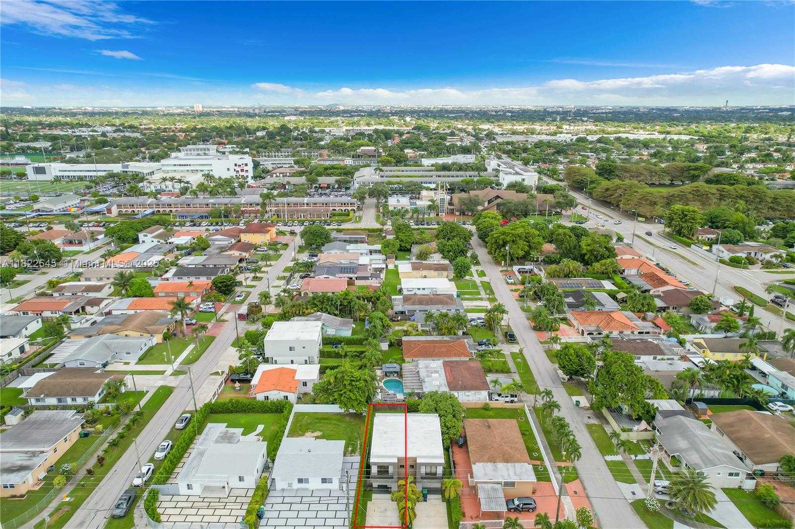Small Image of 8755 SOUTH WEST 34TH ST #2, Miami Number 36