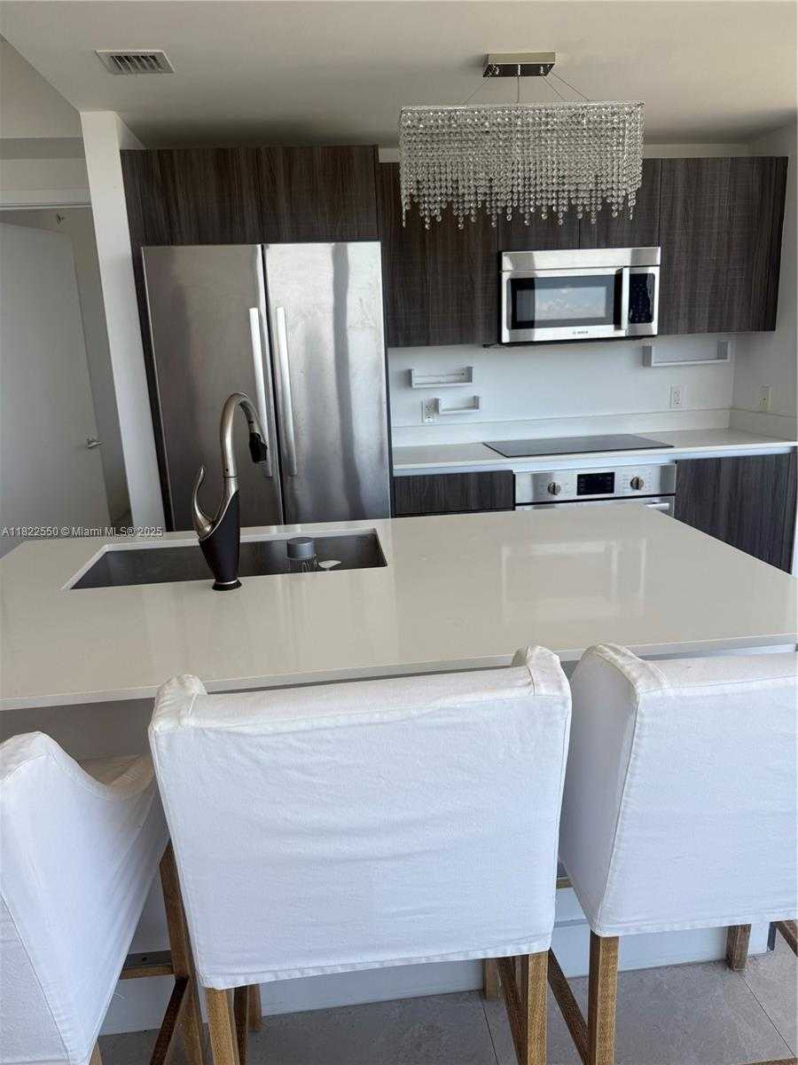 Small Image of 488 NORTH EAST 18TH ST #4200, Miami Number 5