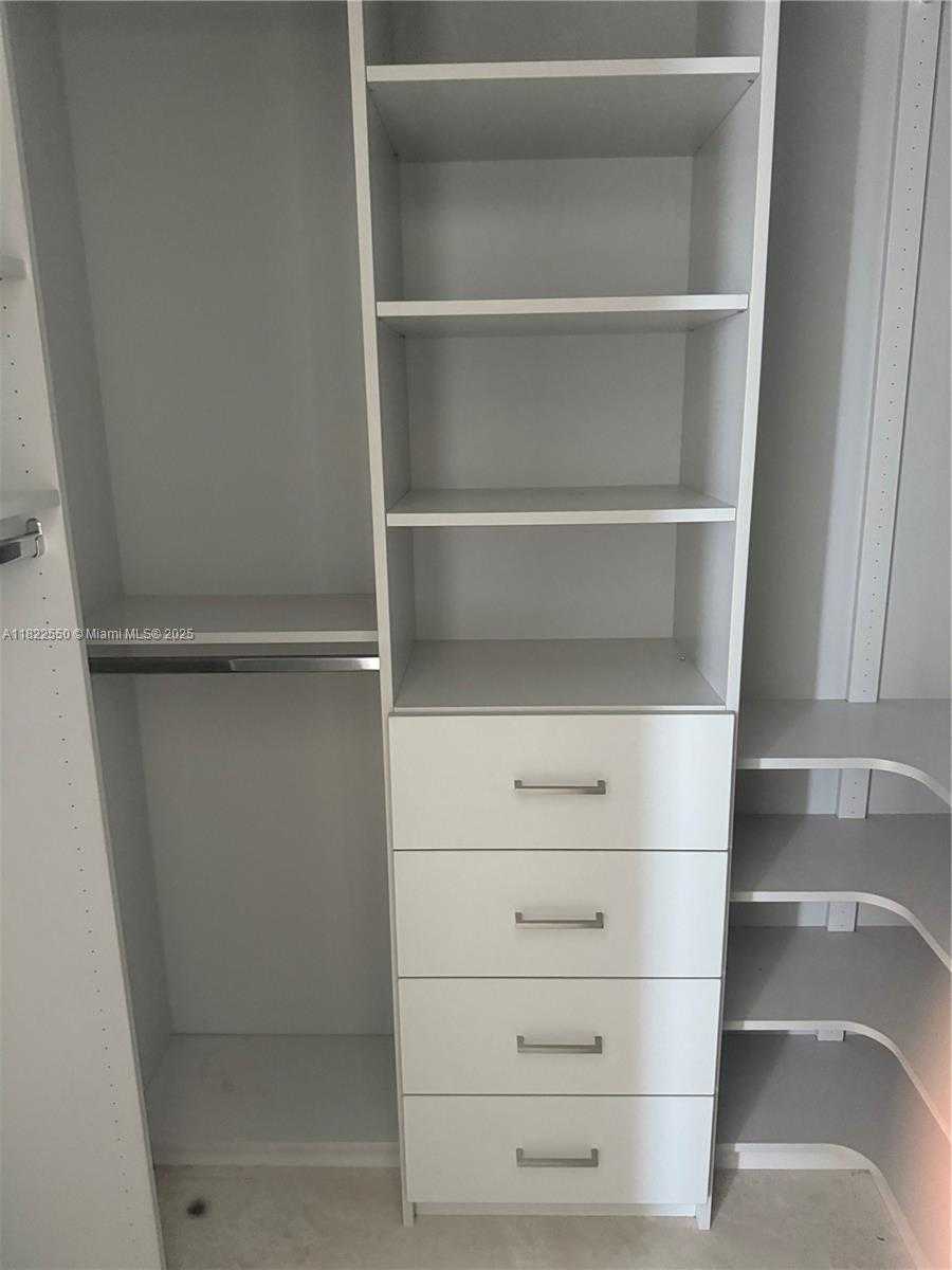 Small Image of 488 NORTH EAST 18TH ST #4200, Miami Number 7