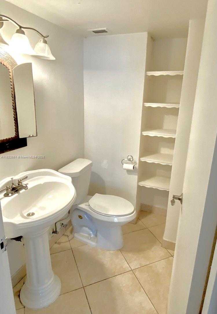 Small Image of 9225 COLLINS AVE #710, Surfside Number 10