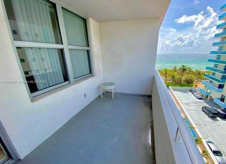 Small Image of 9225 COLLINS AVE #710, Surfside Number 17
