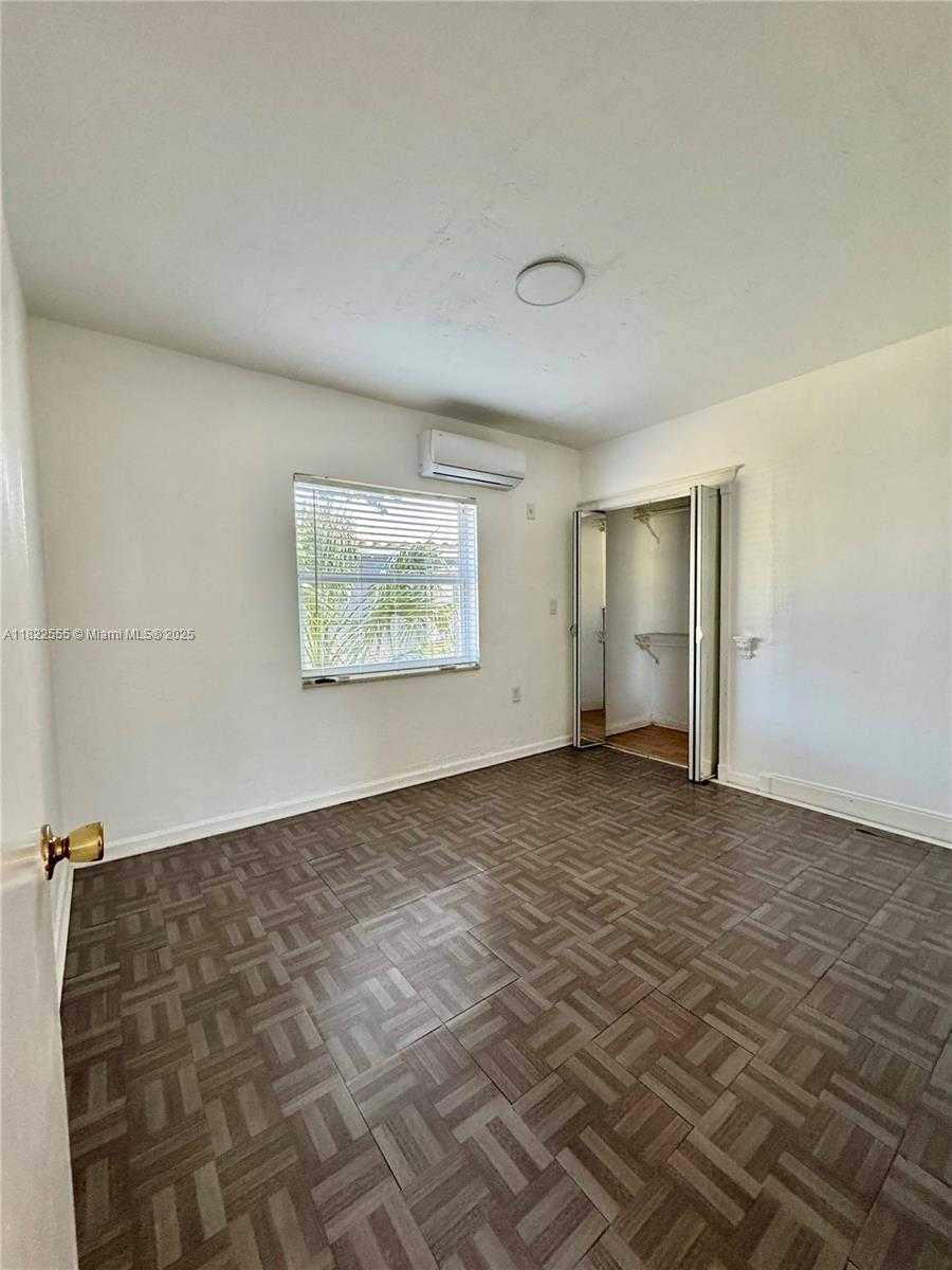 Small Image of 2100 NORTH EAST 173RD ST, North Miami Beach Number 10