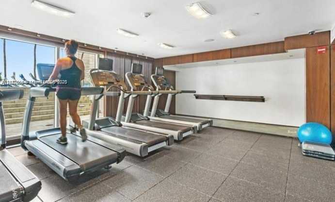 Small Image of 325 SOUTH BISCAYNE BLVD #3316, Miami Number 11
