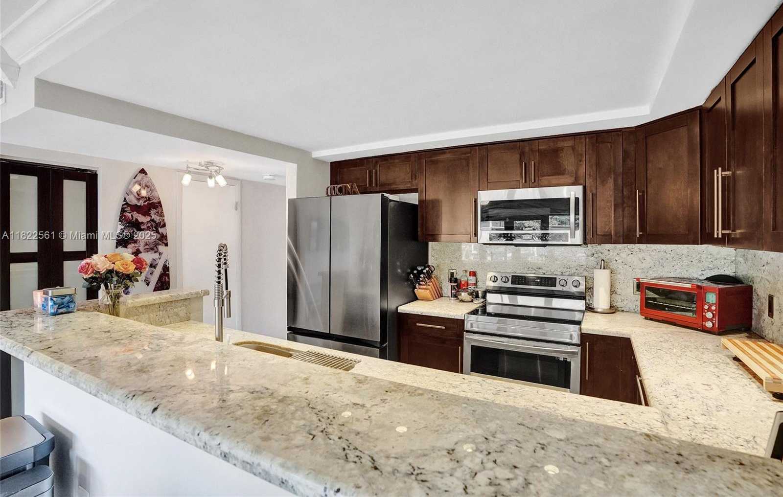 Small Image of 16478 NORTH EAST 27TH PL #34, Eastern Shores Number 23