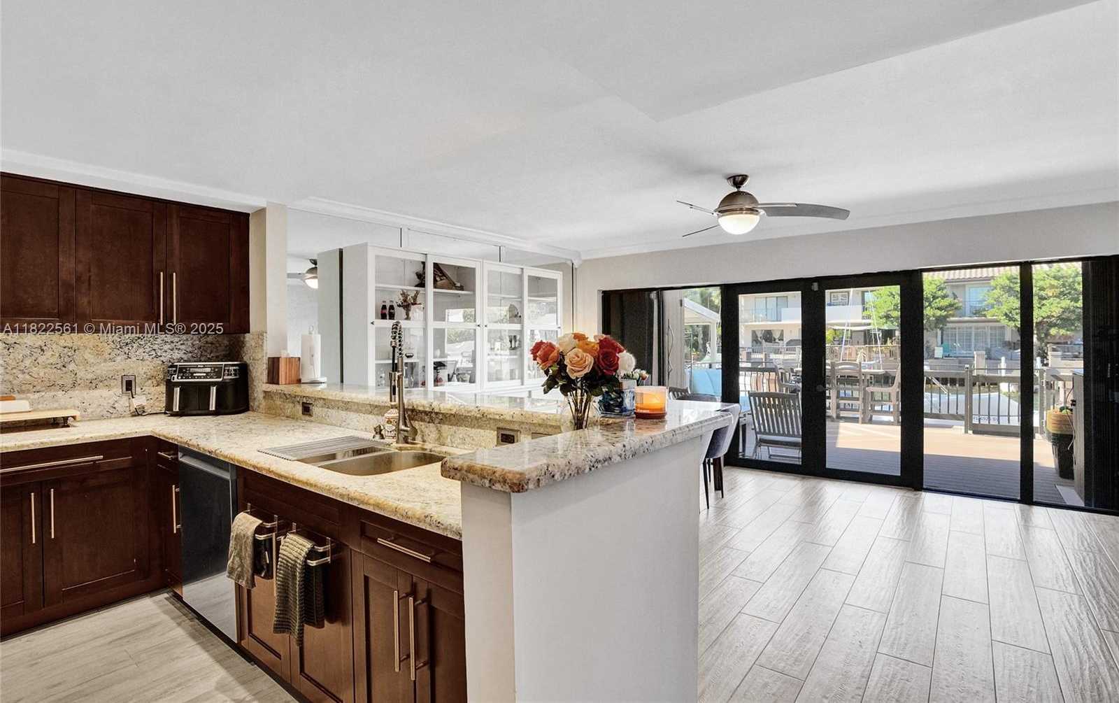 Small Image of 16478 NORTH EAST 27TH PL #34, Eastern Shores Number 25
