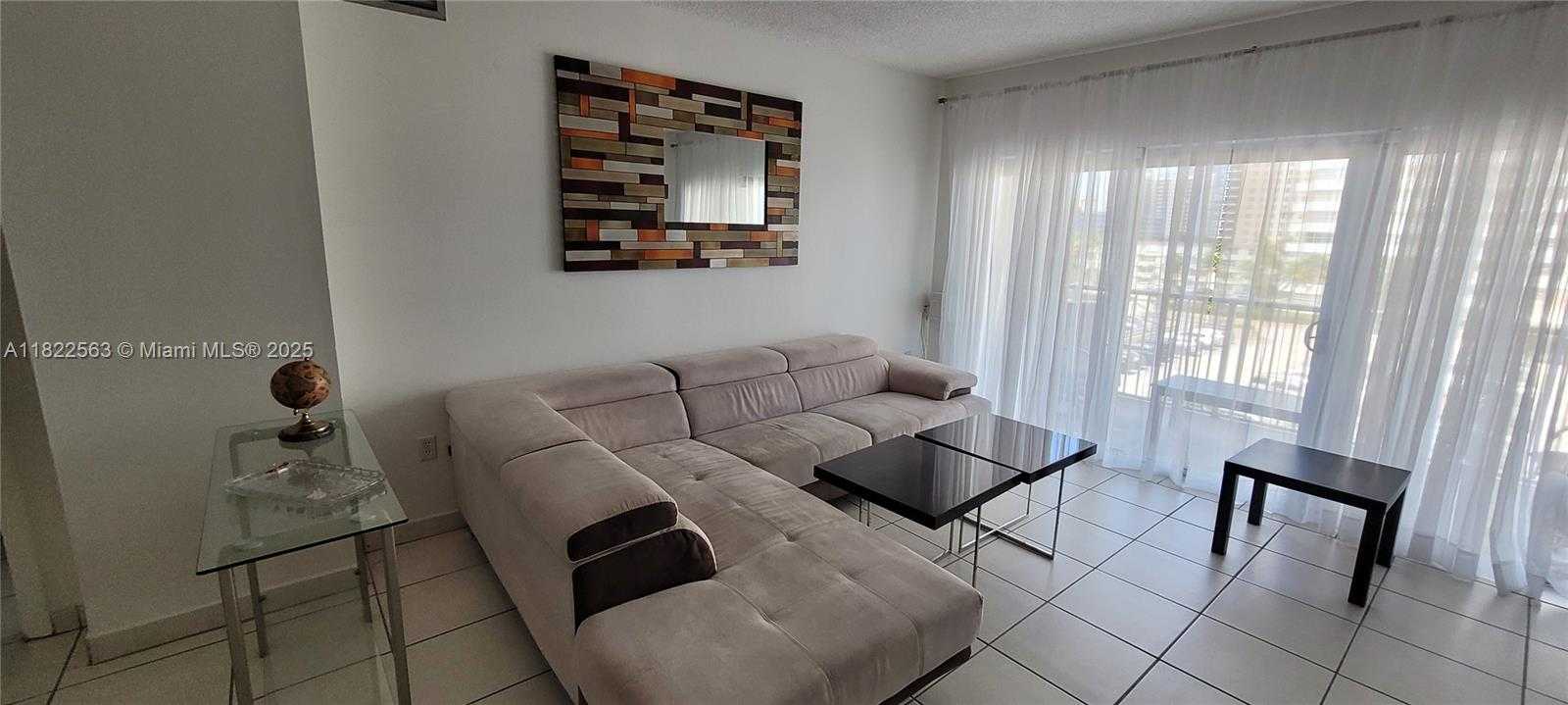 Small Image of 1980 SOUTH OCEAN DR #4D, Hallandale Beach Number 6