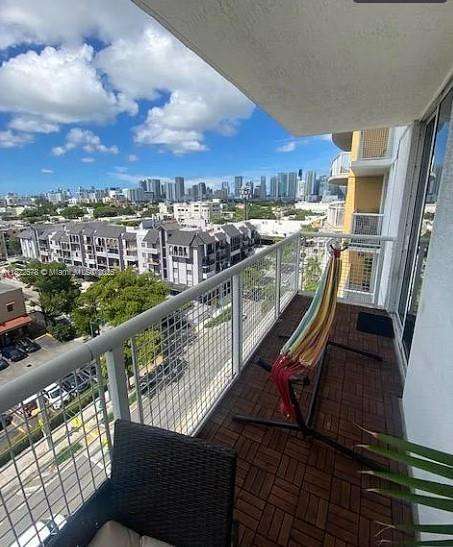Small Image of 900 SOUTH WEST 8TH ST #904, Miami Number 3
