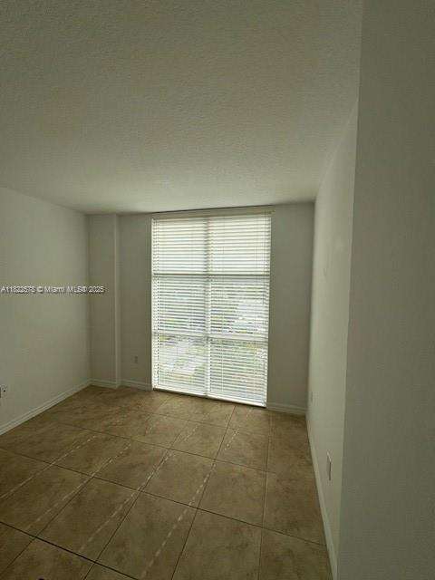 Small Image of 900 SOUTH WEST 8TH ST #904, Miami Number 32