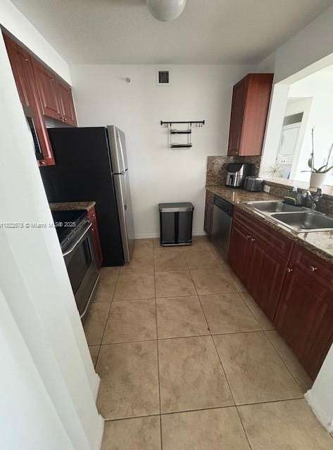 Small Image of 900 SOUTH WEST 8TH ST #904, Miami Number 36
