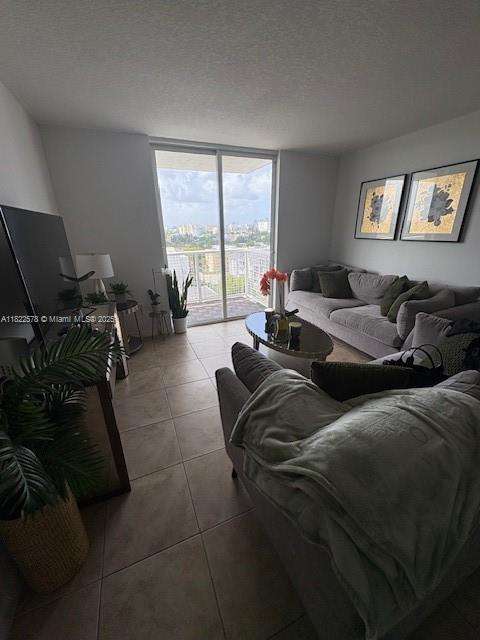 Small Image of 900 SOUTH WEST 8TH ST #904, Miami Number 57