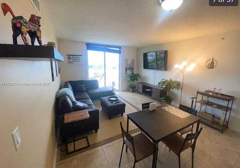 Small Image of 900 SOUTH WEST 8TH ST #904, Miami Number 6