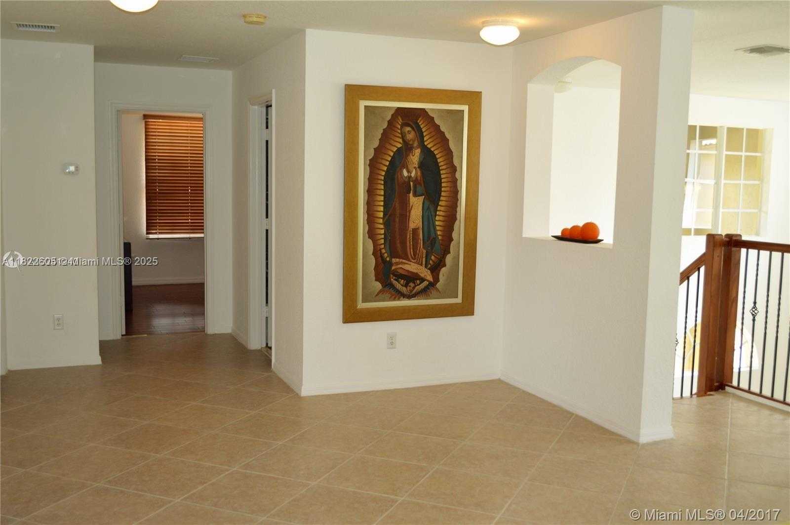 Small Image of 4421 EAST SENECA AVE, Weston Number 8