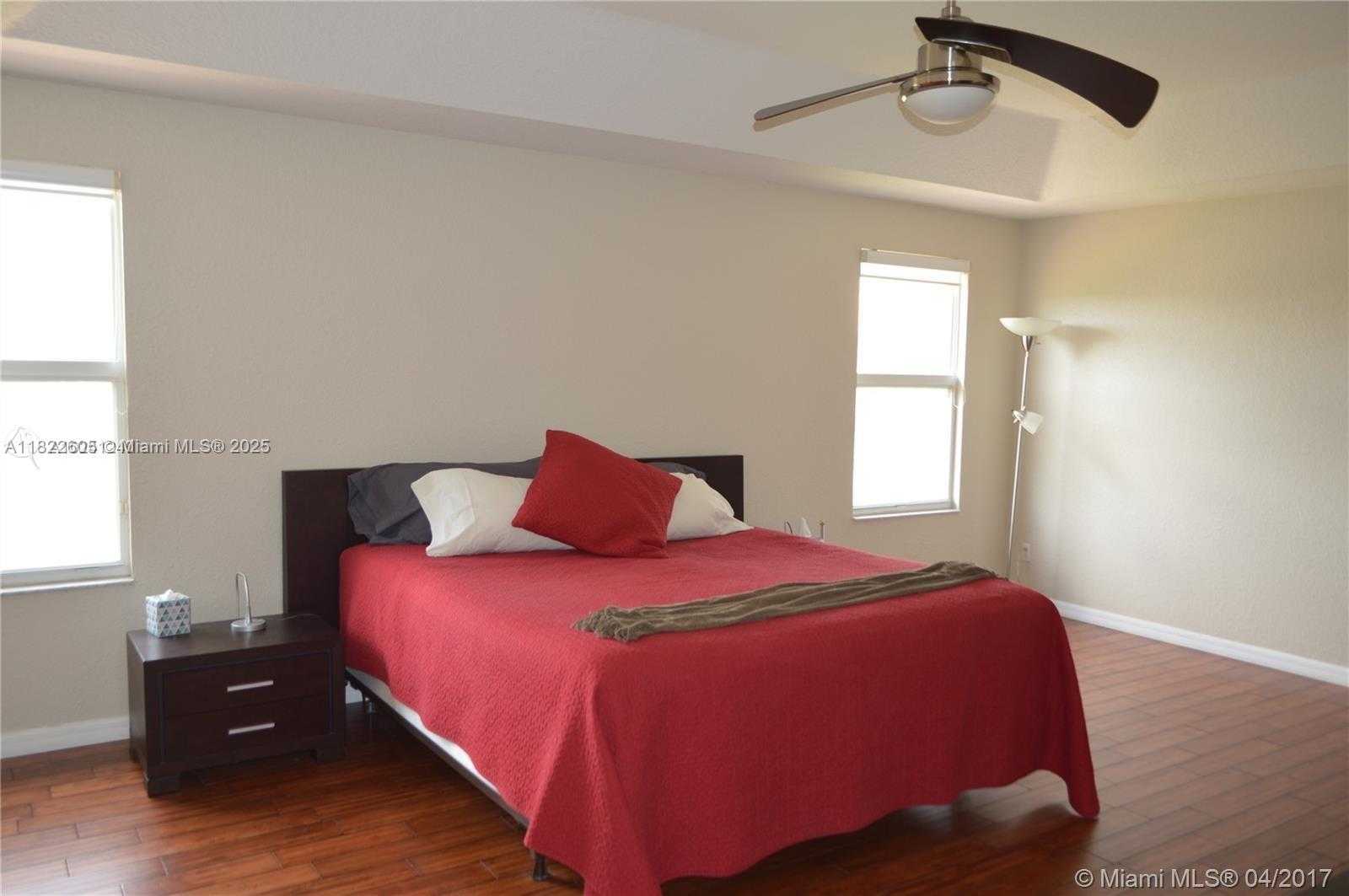 Small Image of 4421 EAST SENECA AVE, Weston Number 9