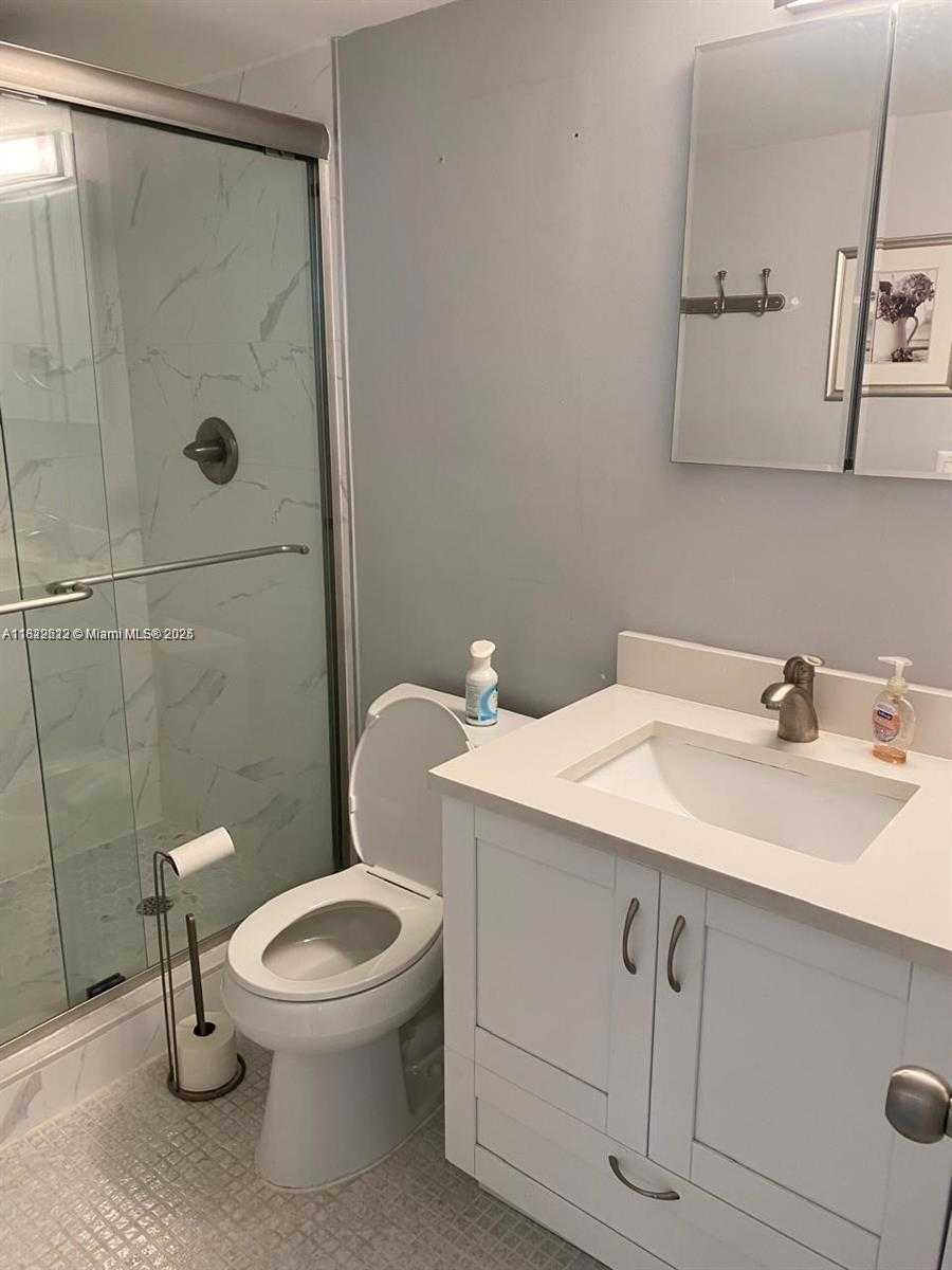 Small Image of 9273 COLLINS AVE #506, Surfside Number 11