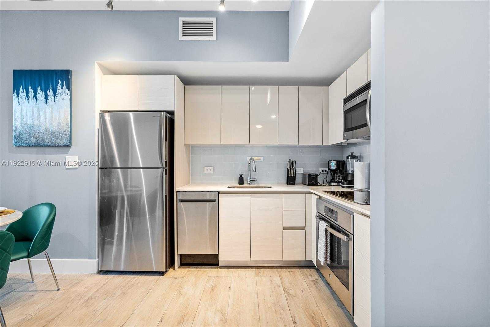 Small Image of 2600 EAST HALLANDALE BEACH BLVD #T3103, Hallandale Beach Number 19