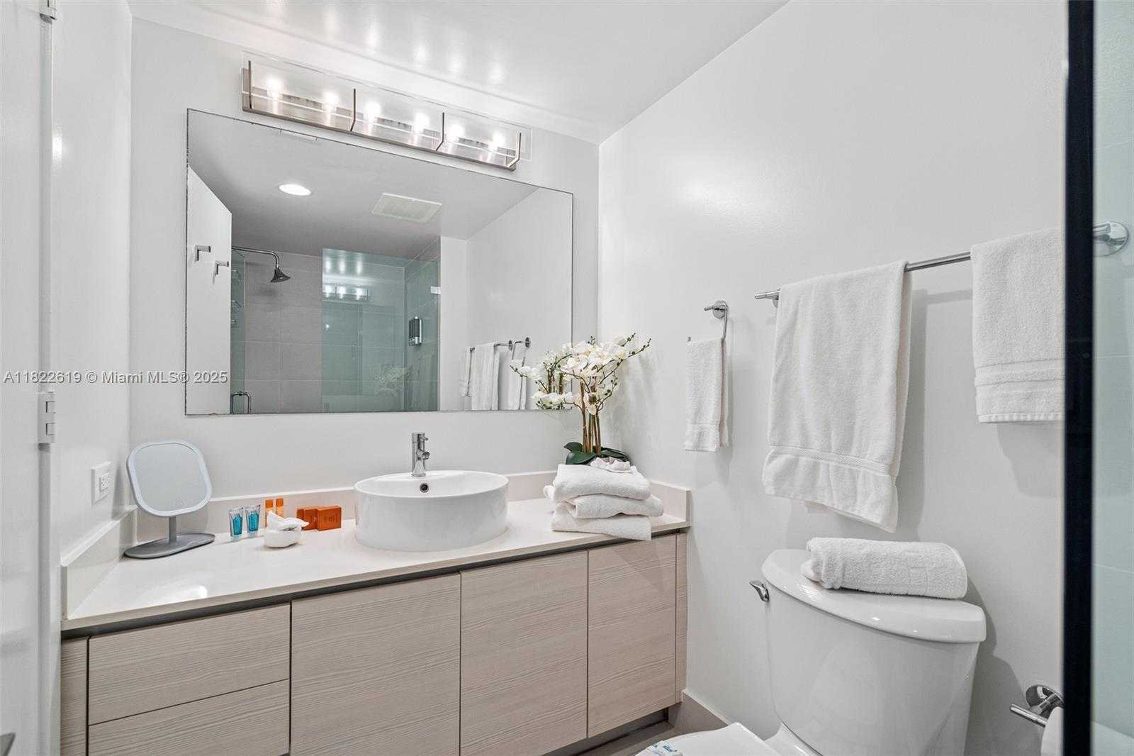 Small Image of 2600 EAST HALLANDALE BEACH BLVD #T3103, Hallandale Beach Number 27