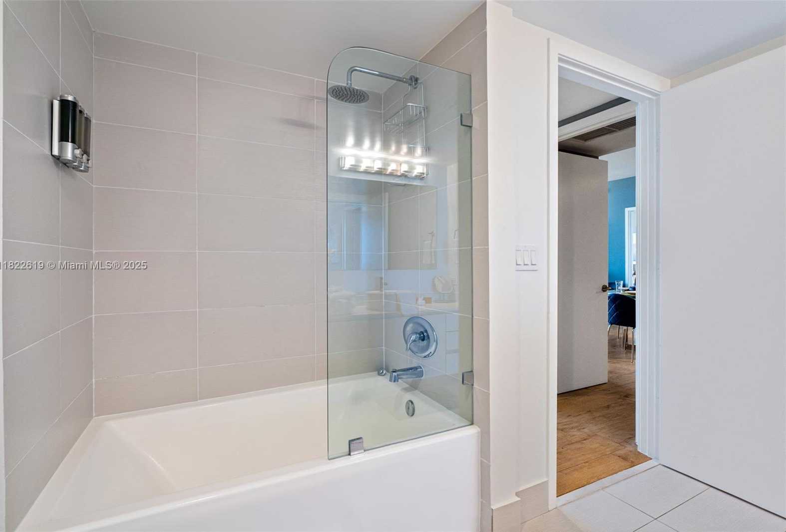 Small Image of 2600 EAST HALLANDALE BEACH BLVD #T3103, Hallandale Beach Number 29