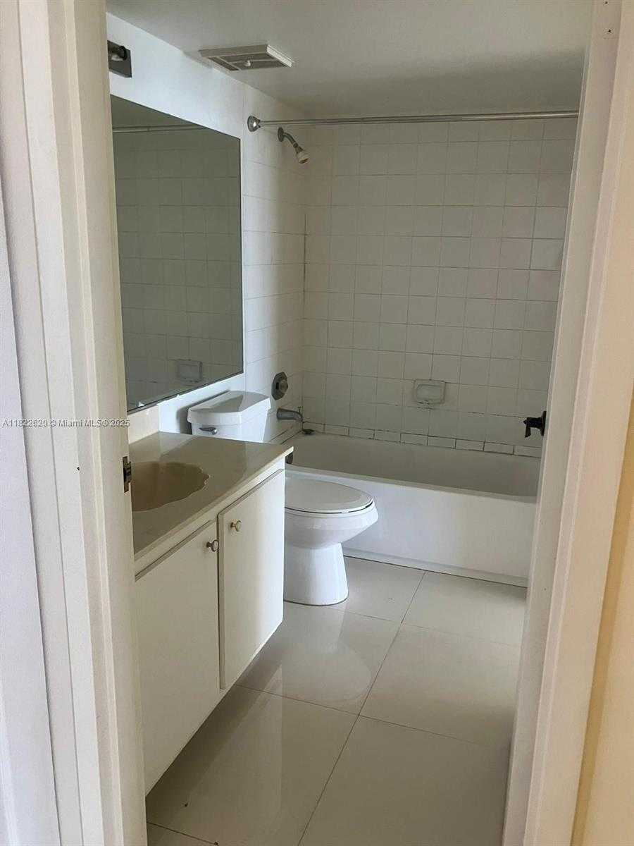 Small Image of 7601 EAST TREASURE DR #2214, North Bay Village Number 14
