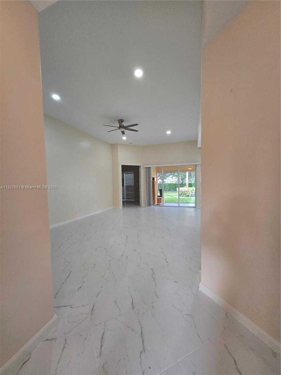 Small Image of 2796 JUDE ISLAND WAY, Naples Number 2