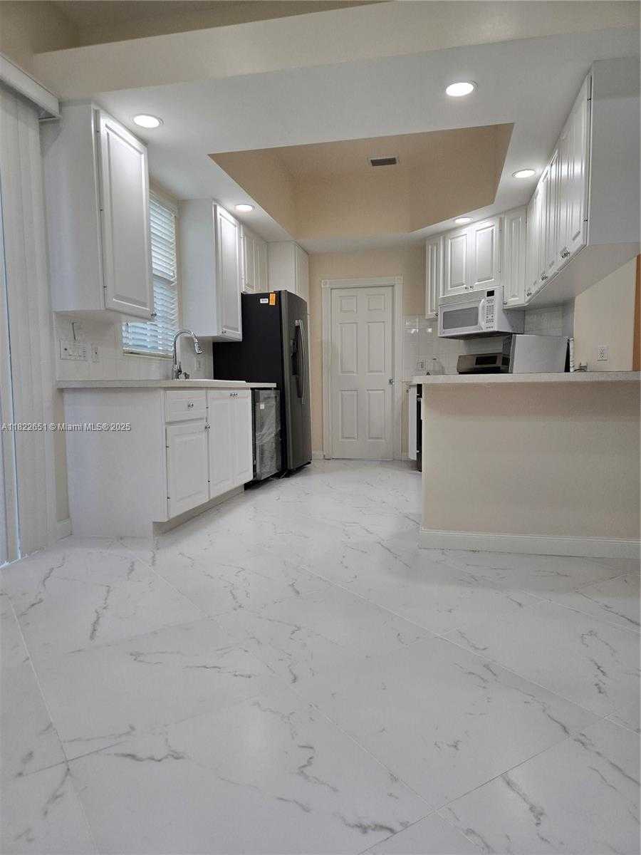 Small Image of 2796 JUDE ISLAND WAY, Naples Number 9