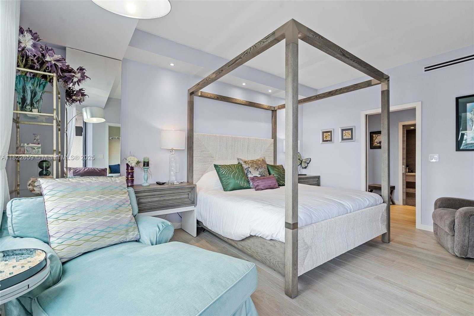 Small Image of 201 CRANDON BLVD #739, Key Biscayne Number 21