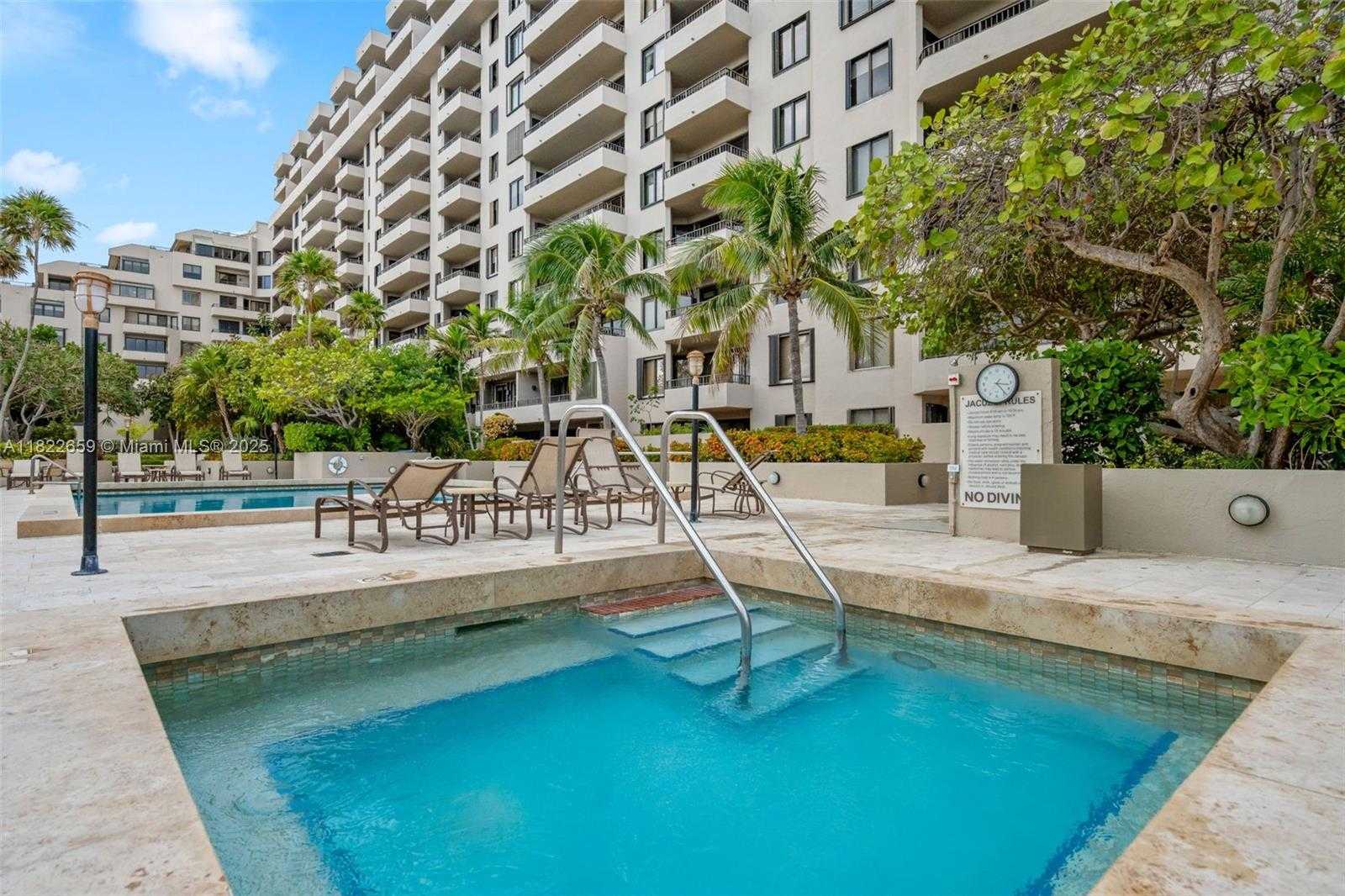 Small Image of 201 CRANDON BLVD #739, Key Biscayne Number 35