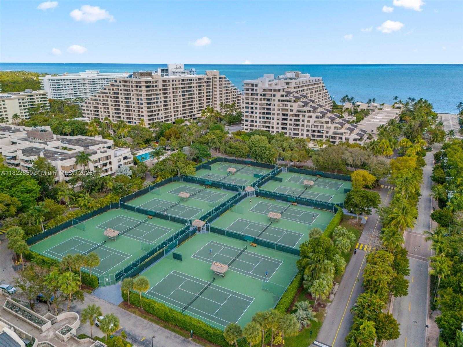 Small Image of 201 CRANDON BLVD #739, Key Biscayne Number 39