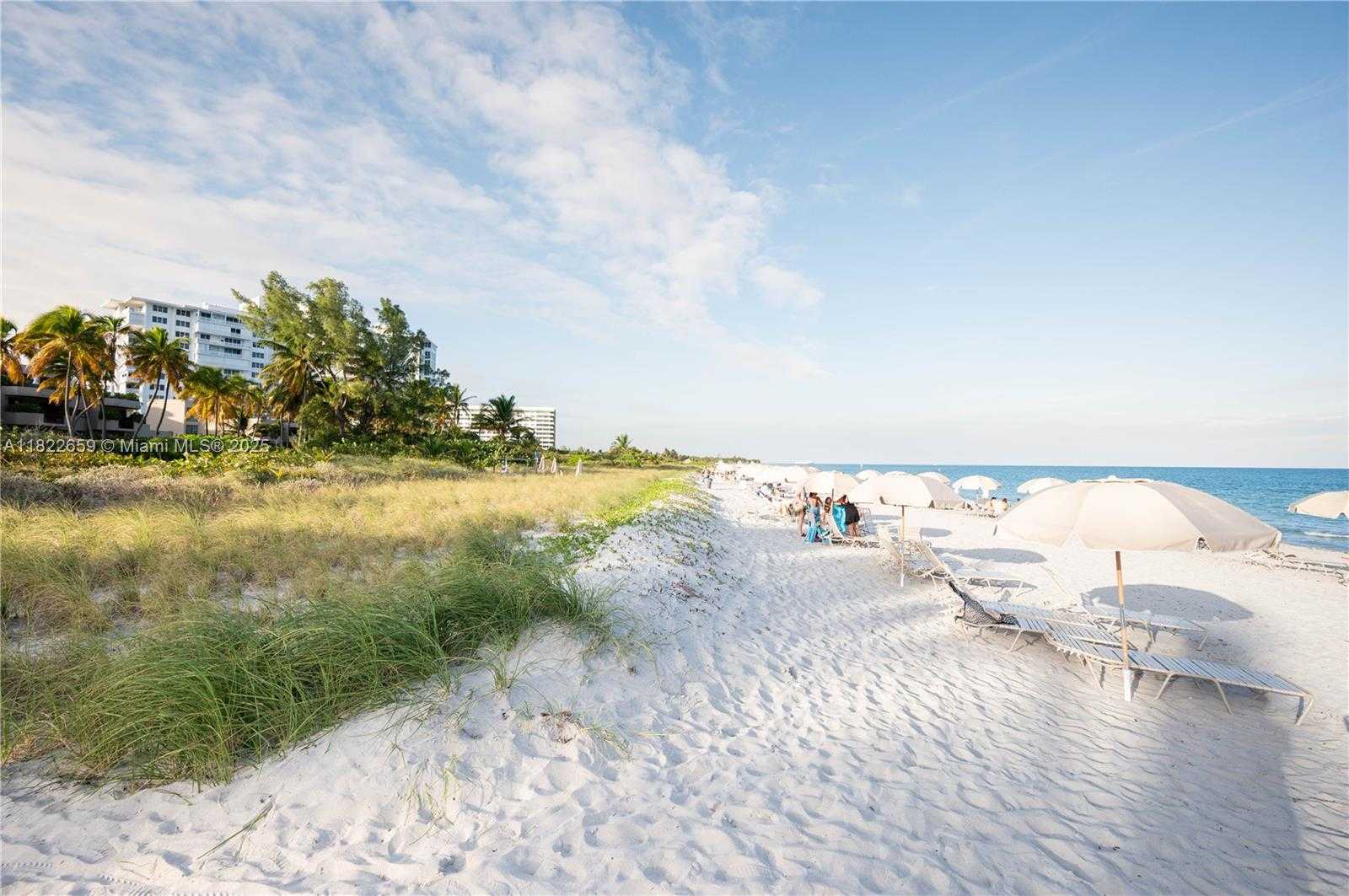 Small Image of 201 CRANDON BLVD #739, Key Biscayne Number 51