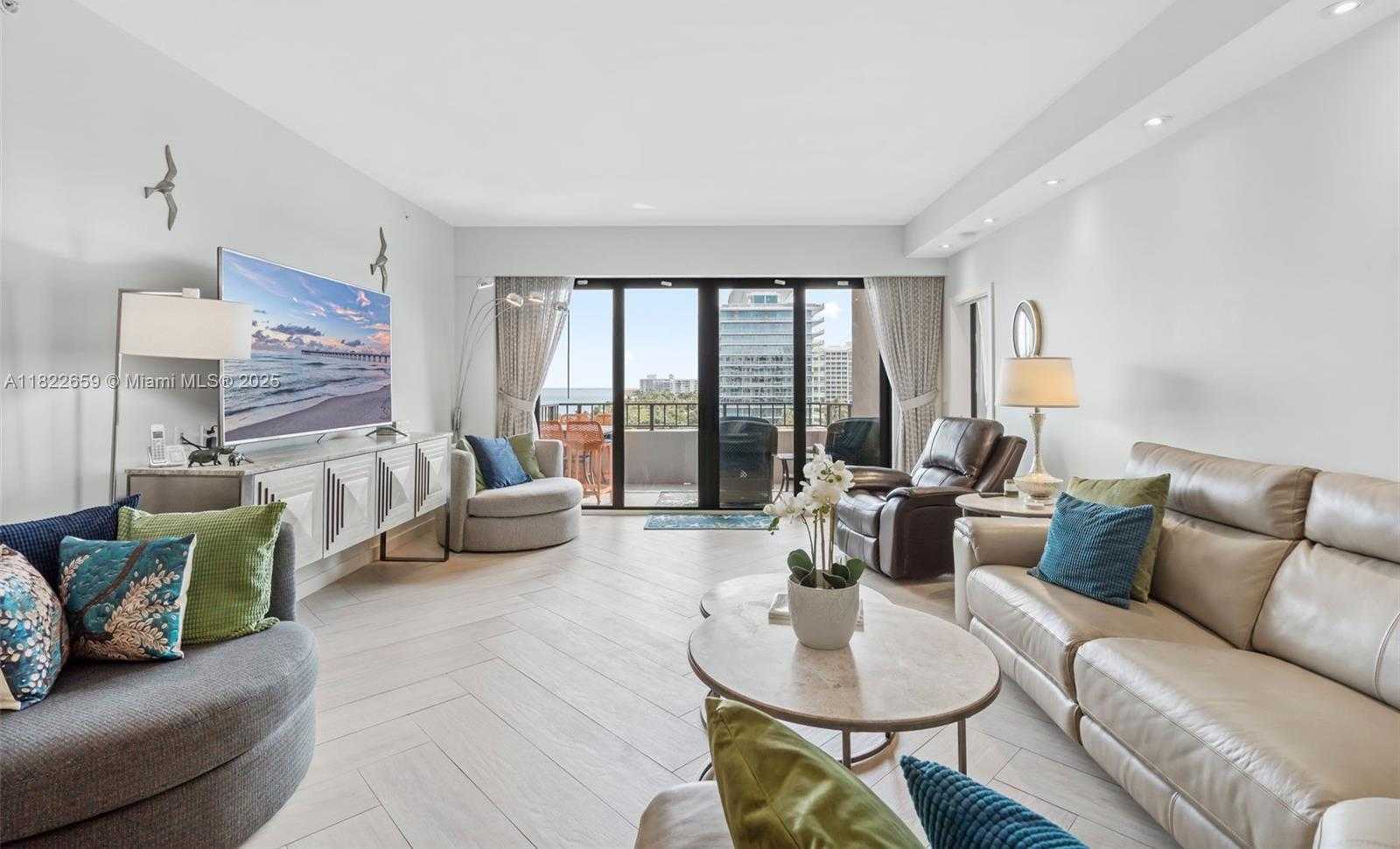 Small Image of 201 CRANDON BLVD #739, Key Biscayne Number 6