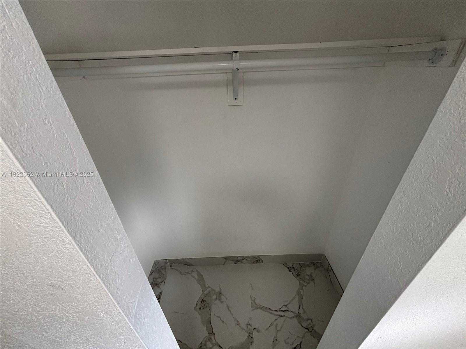 Small Image of 30 EAST 44TH ST, Hialeah Number 16