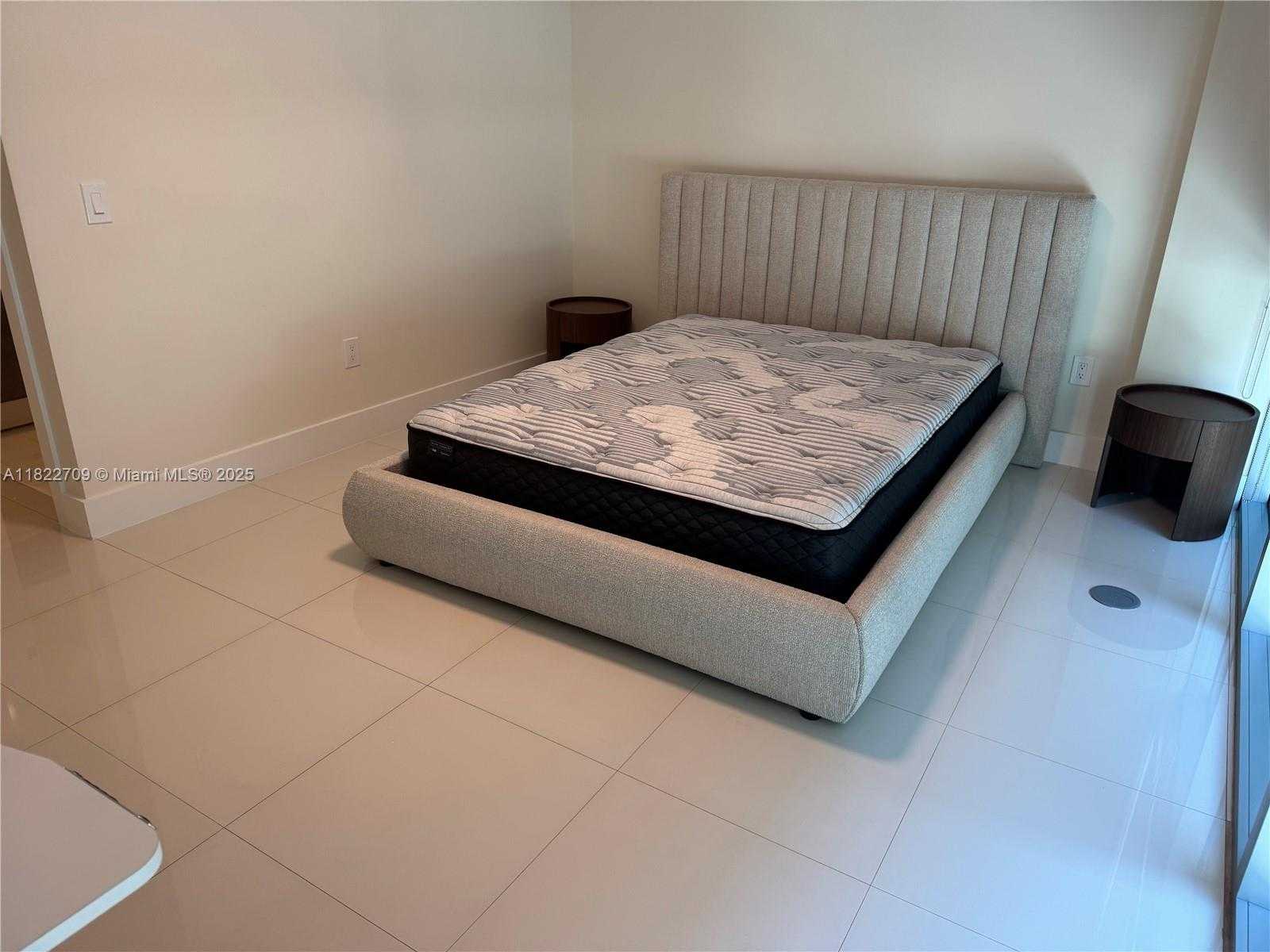 Small Image of 2950 NORTH EAST 188TH ST #140, Aventura Number 12