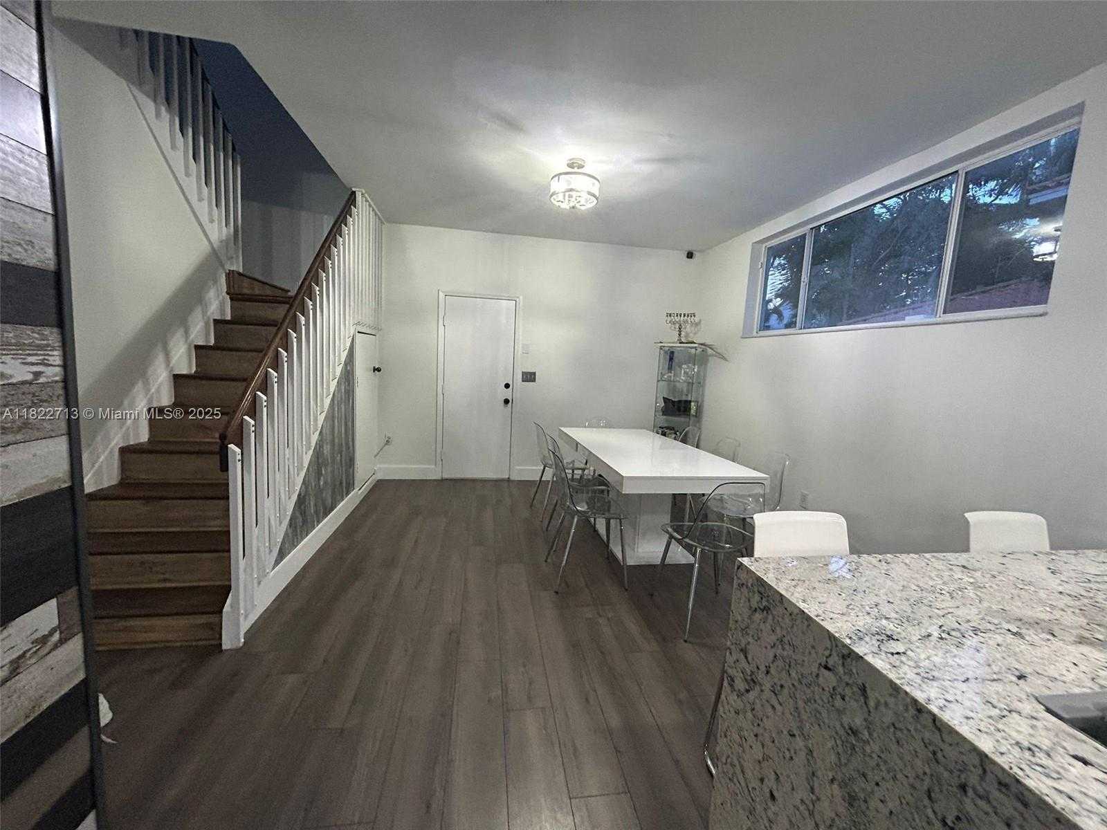 Small Image of 3065 NORTH 36TH AVE, Hollywood Number 15