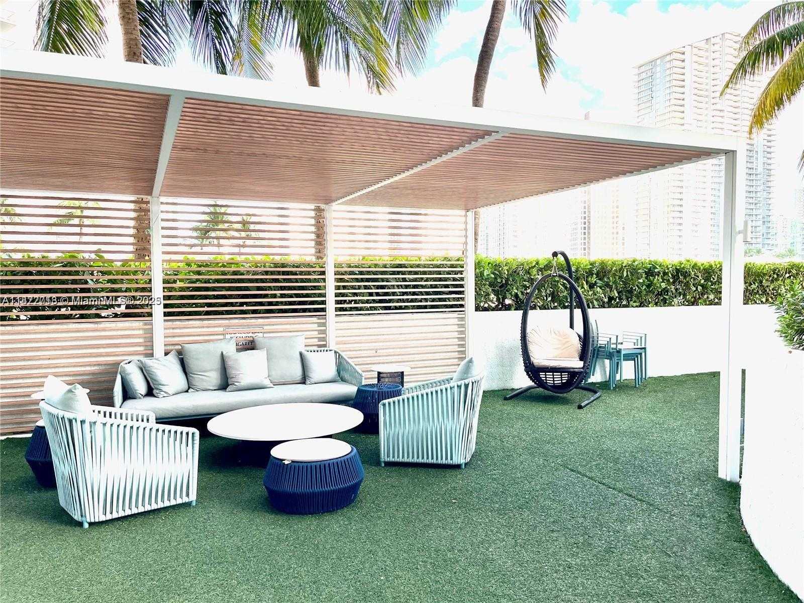 Small Image of 90 SOUTH WEST 3RD ST #4107, Miami Number 36